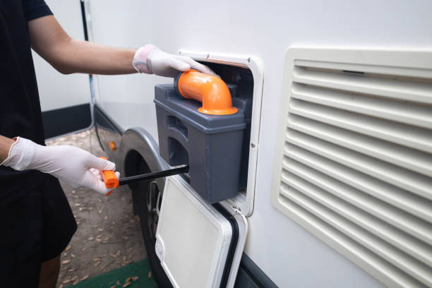 Portable Toilet Options We Offer in New Roads, LA